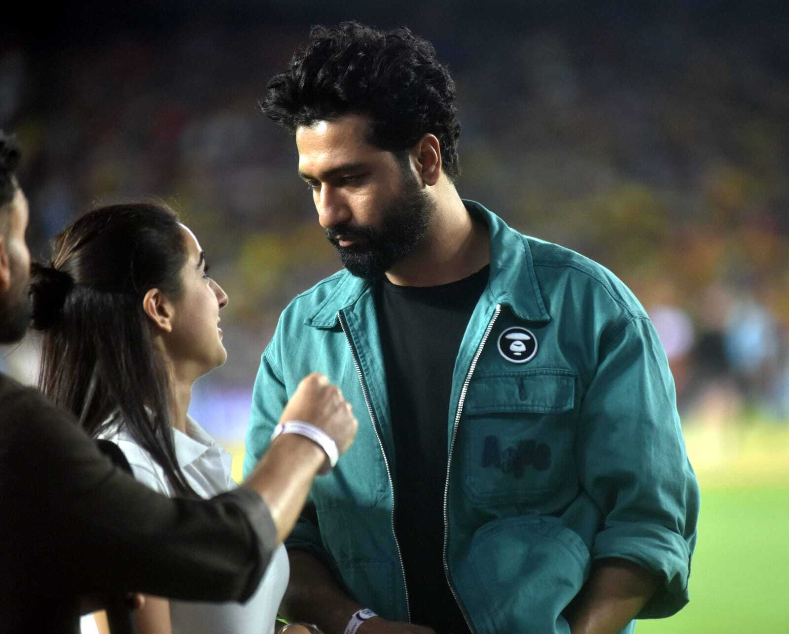 ‘Kapil and Somya’ aka Sara Ali Khan and Vicky Kaushal attended the IPL finale, fans excited to see the fresh Jodi onscreen