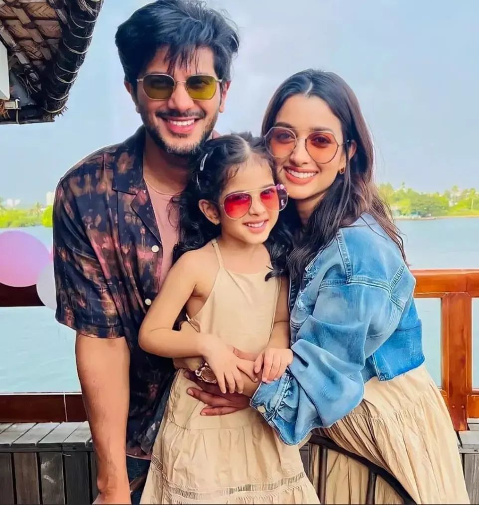 సినీ తారల కుటుంబ సభ్యులను మీరు చూశారా? స్టార్ హీరో, హీరోయిన్ల ఫ్యామిలీ ఫోటోస్ వైరల్