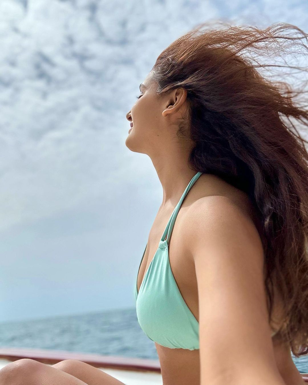 Shakti Mohan enjoys her vacation in Italy, shares pictures having the time of her life on a boat surrounded by the ocean
