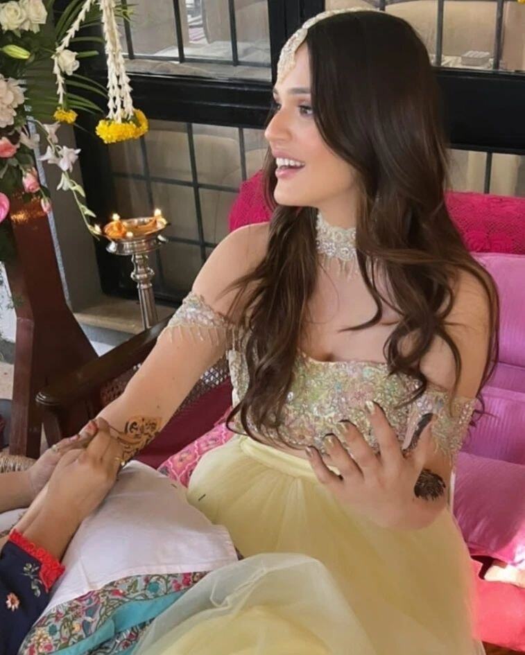 Actor Abhishek Ambareesh & Aviva Mehndi Shastra celebration; See Photos