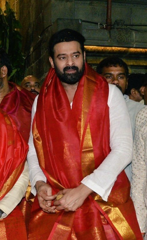 Adipurush Pre Release Event in Tirupati : Prabhas Seeks Blessing at Tirupati