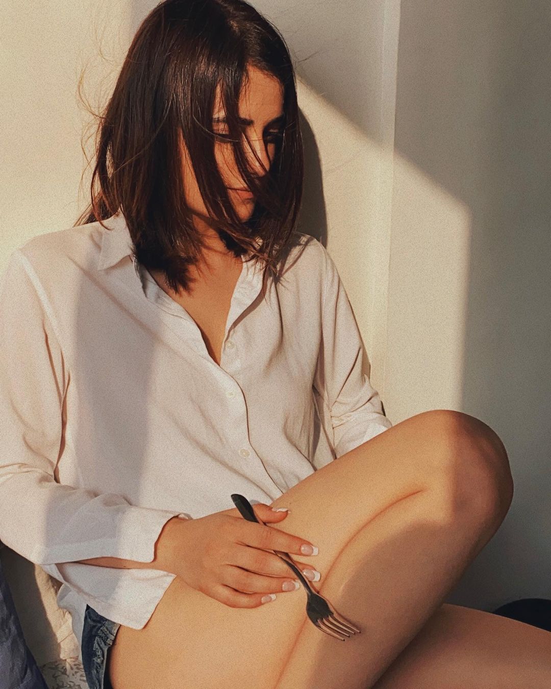 Bigg Boss OTT 2: Bold, Beautiful, and Unstoppable: Pooja Bhatt Takes Center Stage in Bigg Boss OTT Season 2