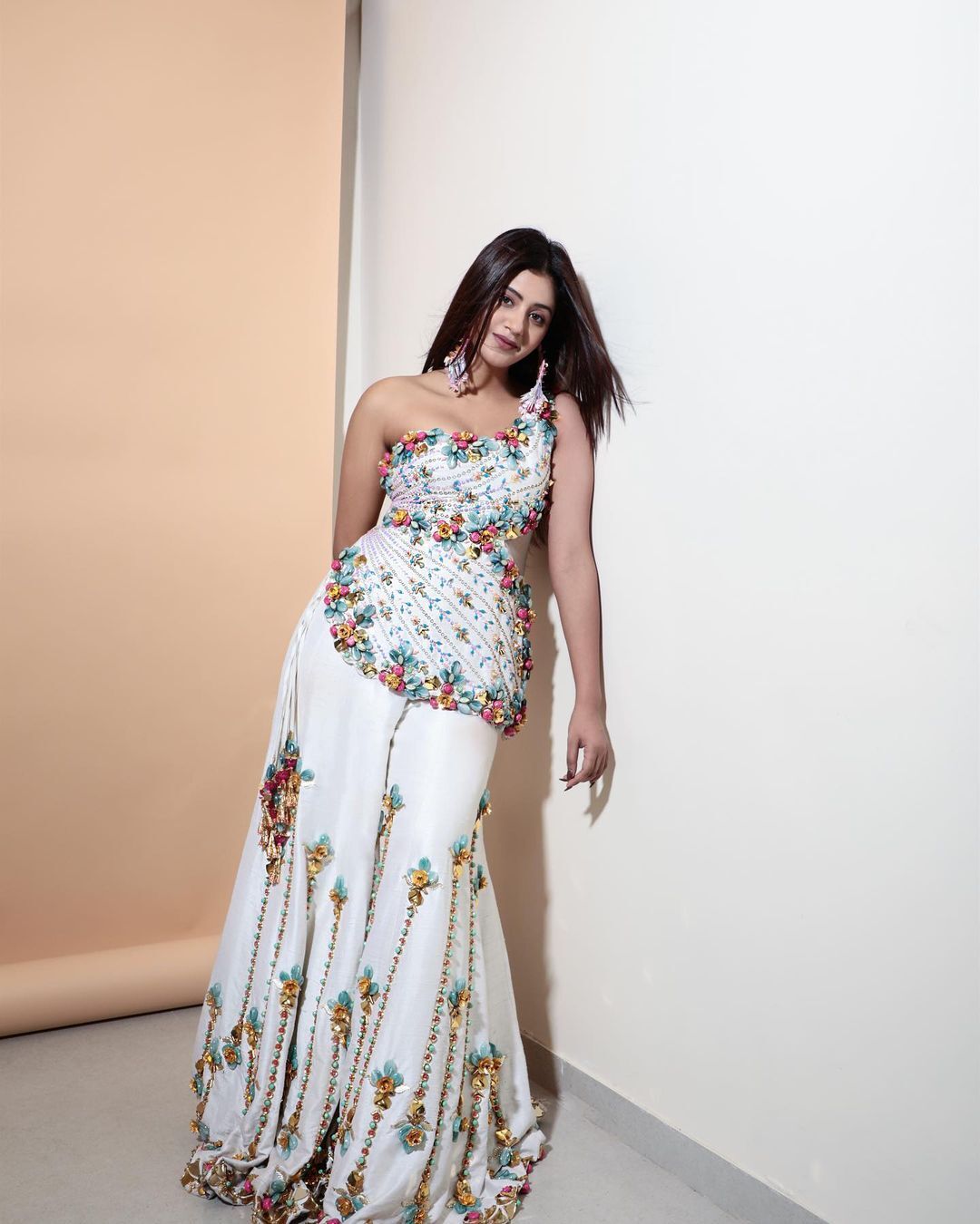 Bigg Boss OTT 2: Know All About the Popular Instagram Celebrity Anjali Arora