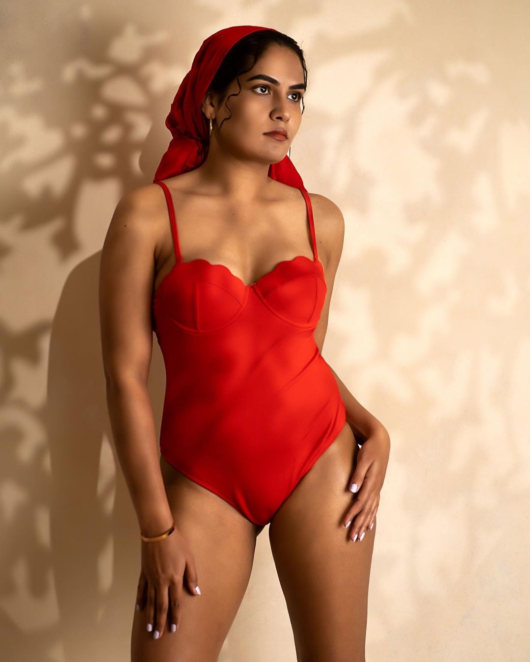 KGF Actress Roopa Rayappa Bold Photoshoot Goes Viral On Internet