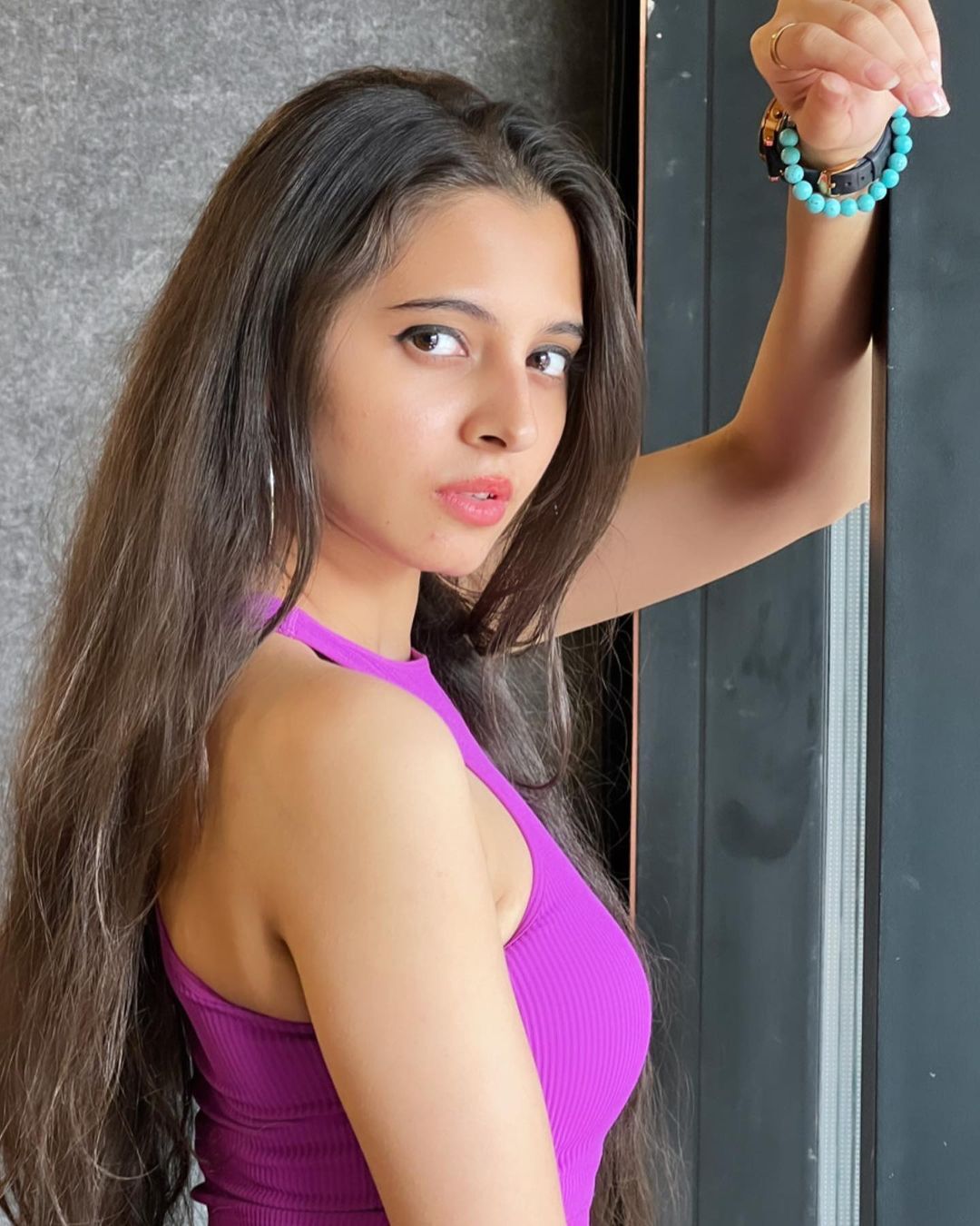 Preethi Asrani: బ్రాలో మనసు దోచుకునేలా ప్రీతి అస్రానీ అందాలు.. నెట్టింట్లో పిక్స్ వైరల్