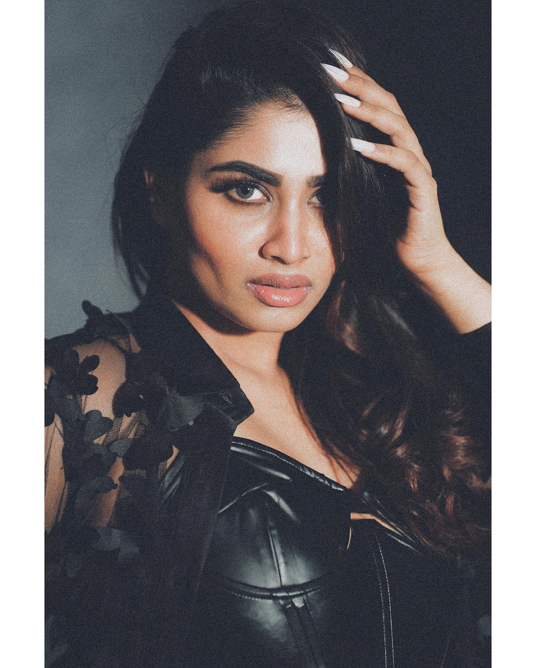 Shivani Narayanan Latest Photoshoot Pictures