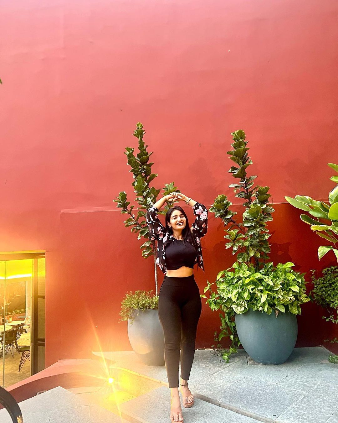 Ananya Nagalla: స్టన్నింగ్ ఫిగర్‌తో తెలుగు పిల్ల రచ్చ.. ఎద అందాలే చూపిస్తూ అనన్య ఫొటోలు