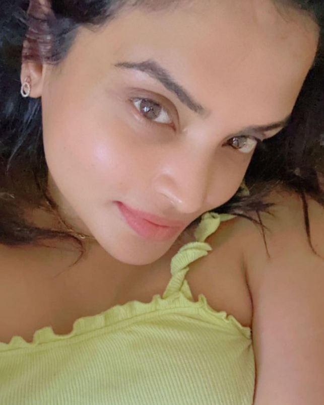 Sarayu Roy: బిగ్ బాస్ సరయు మైండ్ బ్లోయింగ్ స్టిల్స్.. ఆమెనిలా ఎప్పుడైనా చూశారా?