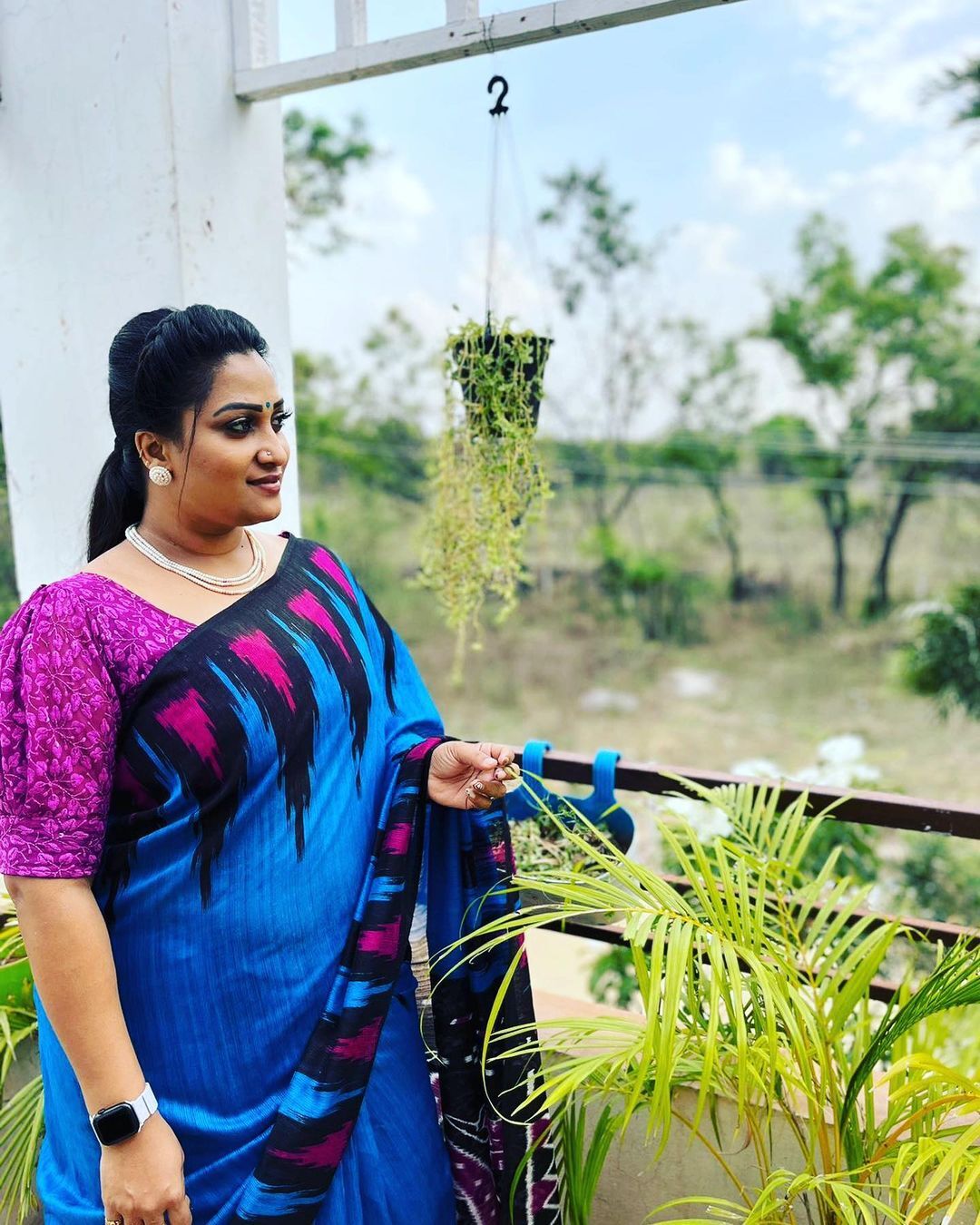 20+ Lirisha Photos: Find Latest HD Images, Pictures, Stills & Pics ...