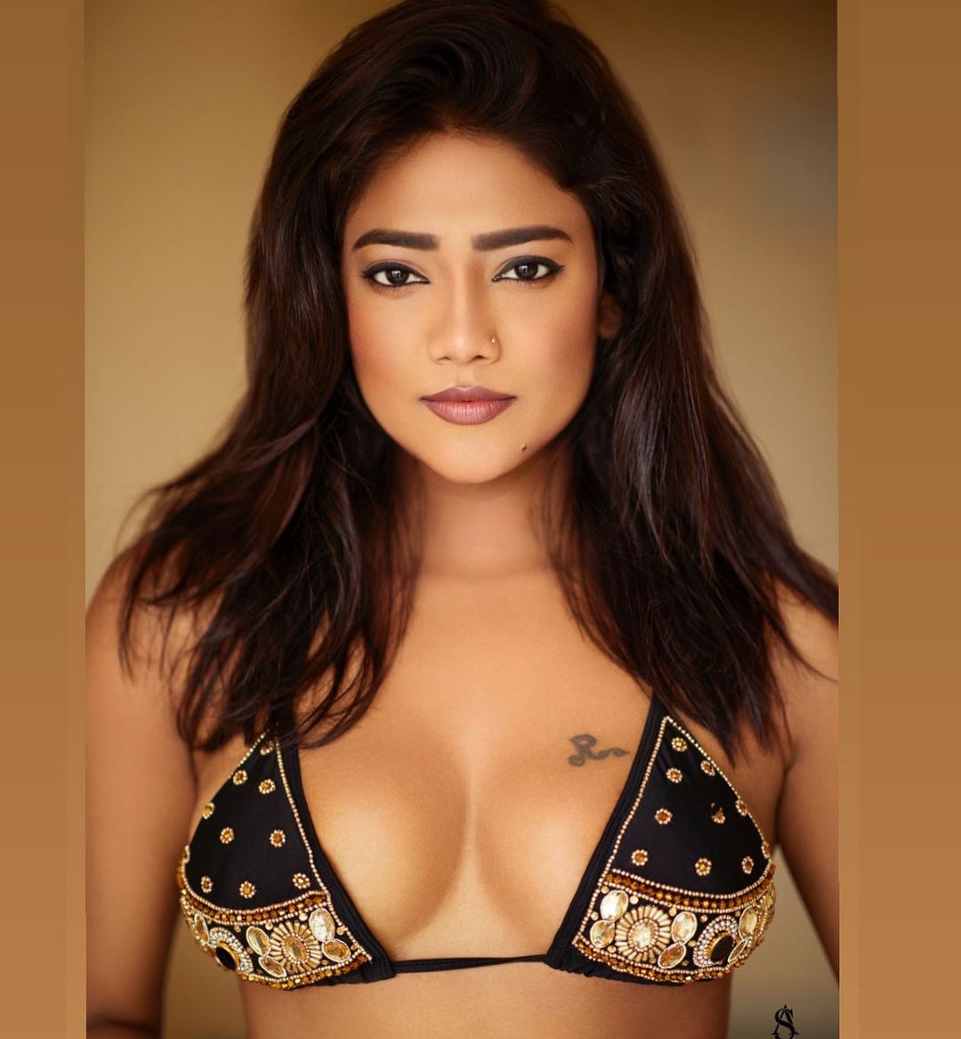 Ruks Khandagale Ullu Webseries Actress Latest Photos