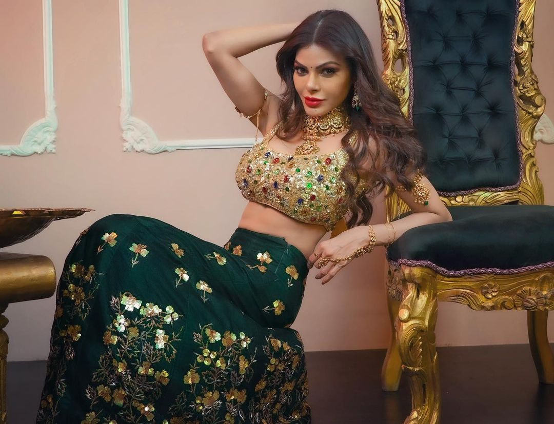 Shocking! From Kidney Failure to Past relationships for money: Sherlyn Chopra reveals Personal Details