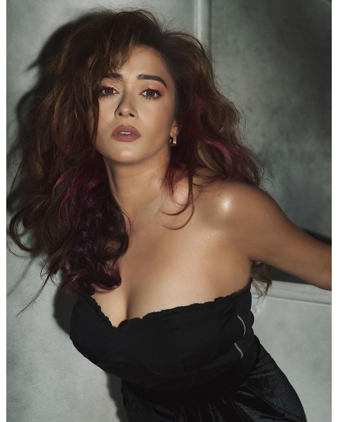 Tina Datta's Black Dress Photoshoot Sets the Internet Ablaze with Admiration