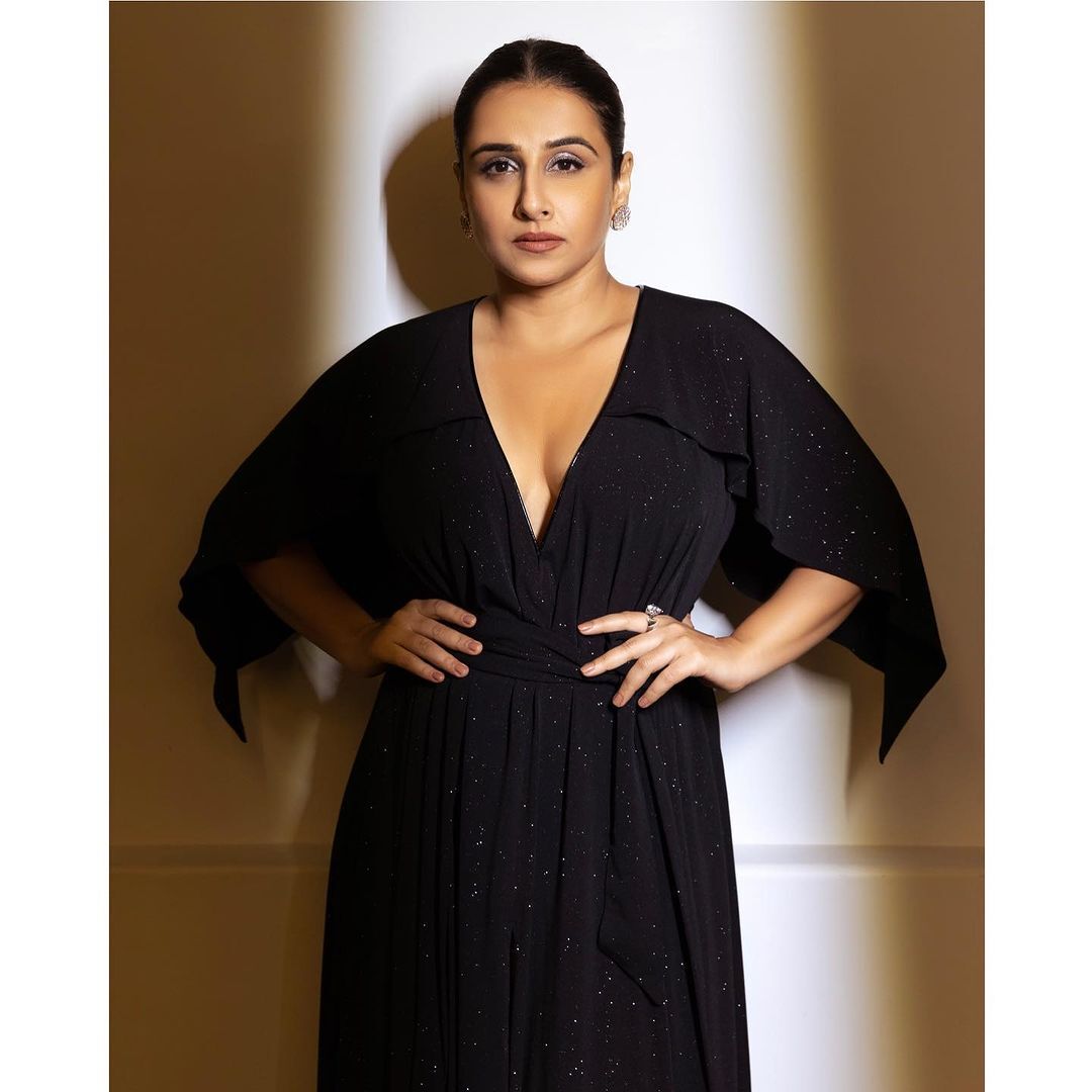Vidya Balan Stuns in Shimmering Black Dress: A Glamorous Look Worth Noticing