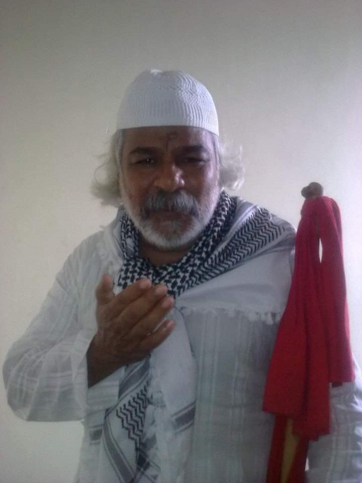 Gaddar Photos మీరెప్పుడూ చూడని గద్దర్ ఫోటోలు.. పవన్ కల్యాణ్, కేసీఆర్‌తో ప్రజా యుద్ధనౌక