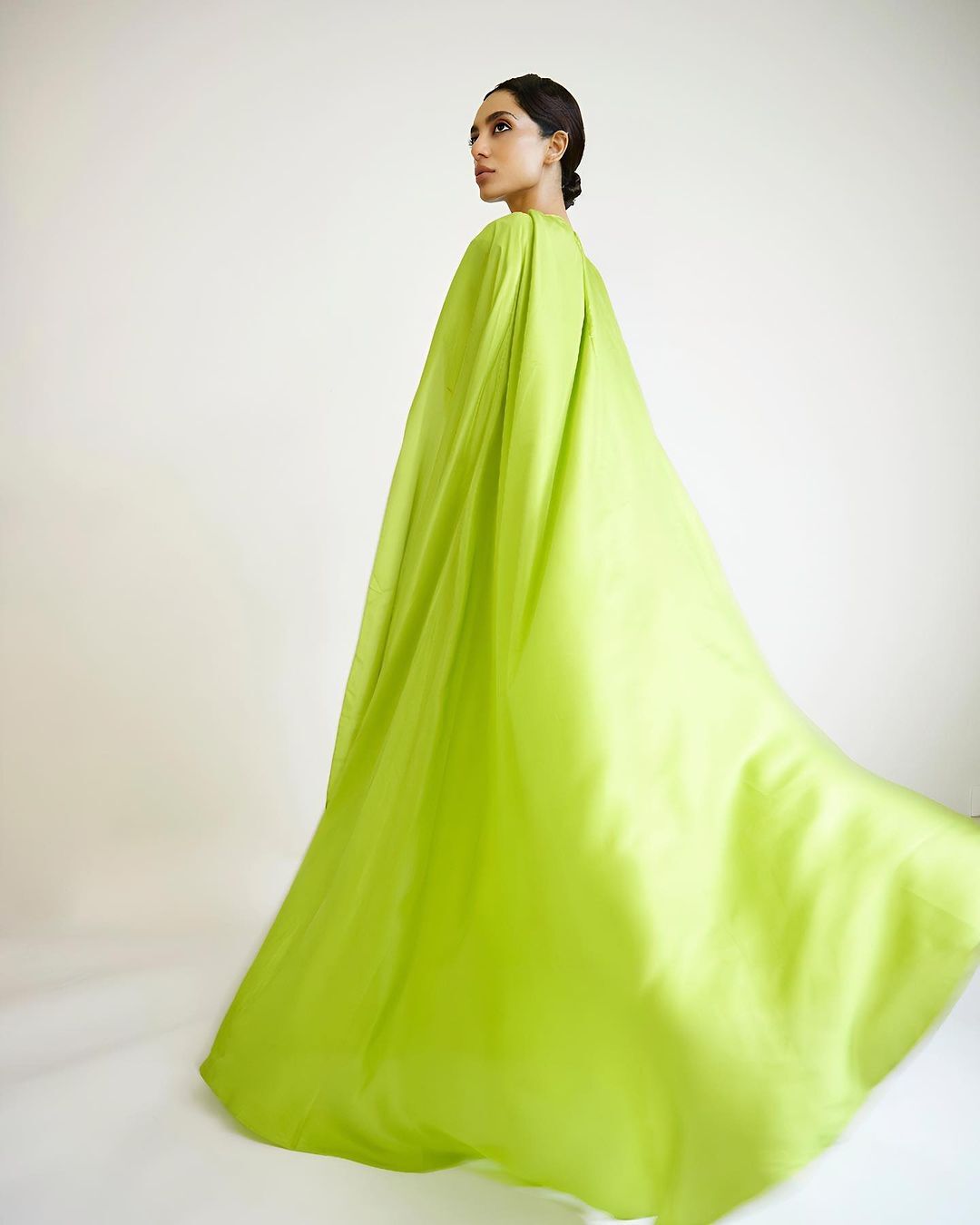 Sobhita Dhulipala's Bold and Beautiful Avatar, Mesmerises in Neon Green Saree with a Captivating Cape Twist
