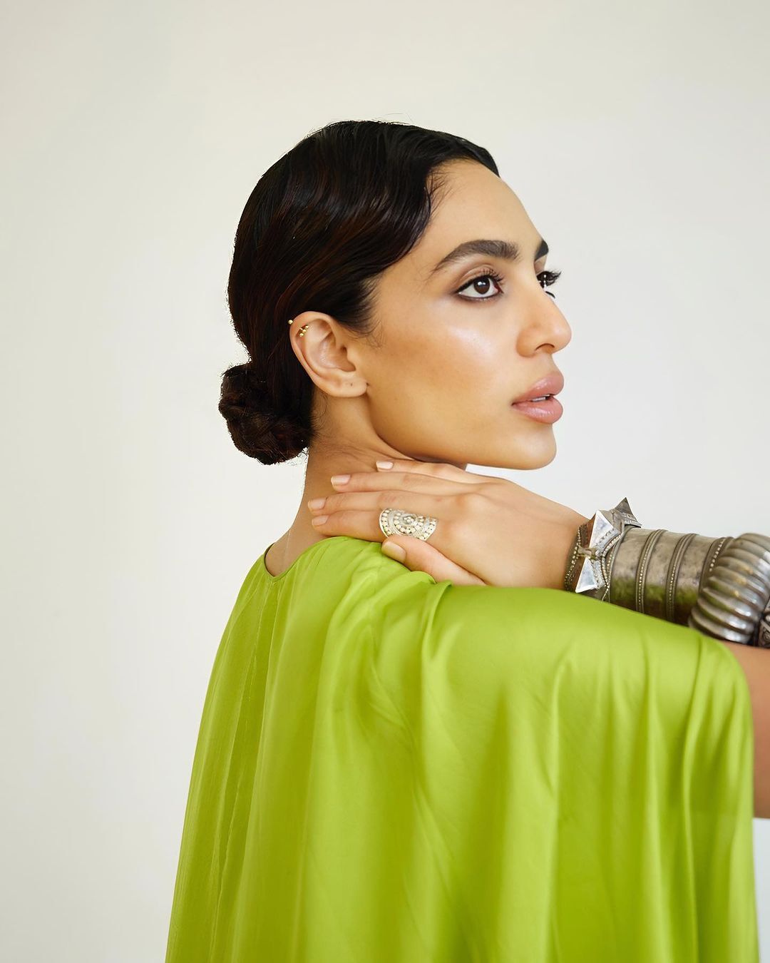 Sobhita Dhulipala's Bold and Beautiful Avatar, Mesmerises in Neon Green Saree with a Captivating Cape Twist