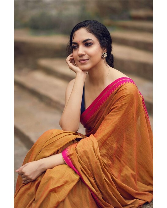 Ritu Varma : ಬ್ಲ್ಯಾಕ್ ಸ್ಲೀವ್‌ಲೆಸ್ ಡ್ರೆಸ್‌ನಲ್ಲಿ ಪಡ್ಡೆಹುಡುಗರ ಮನಕದ್ದ ನಟಿ ರಿತು ವರ್ಮಾ