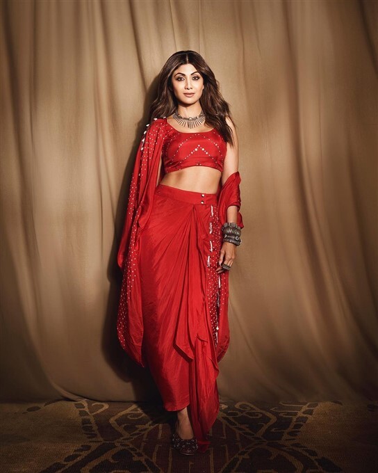 Shilpa Shetty: 48ರ ಹರೆಯದಲ್ಲೂ ಕಡಿಮೆಯಾದ ಕರಾವಳಿ ಬೆಡಗಿ ಶಿಲ್ಪಾ ಶೆಟ್ಟಿ ಅಂದಕ್ಕೆ ಫ್ಯಾನ್ಸ್ ಫಿದಾ!