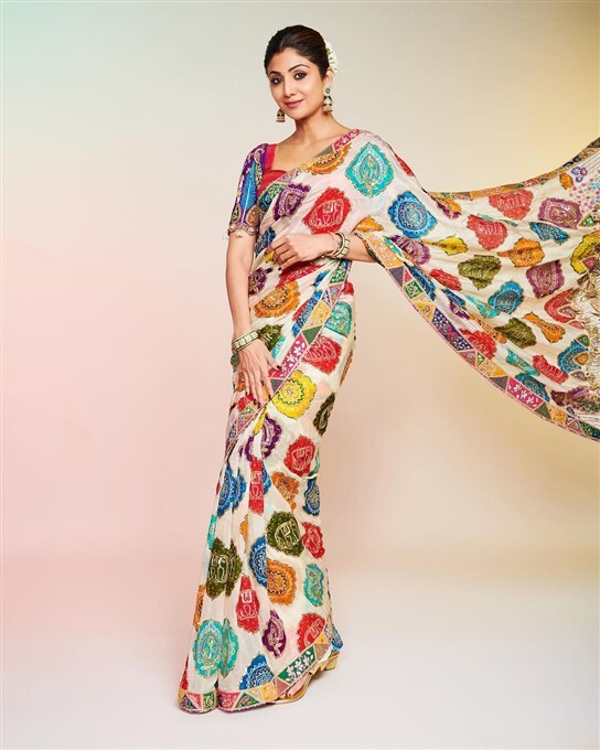Shilpa Shetty: 48ರ ಹರೆಯದಲ್ಲೂ ಕಡಿಮೆಯಾದ ಕರಾವಳಿ ಬೆಡಗಿ ಶಿಲ್ಪಾ ಶೆಟ್ಟಿ ಅಂದಕ್ಕೆ ಫ್ಯಾನ್ಸ್ ಫಿದಾ!