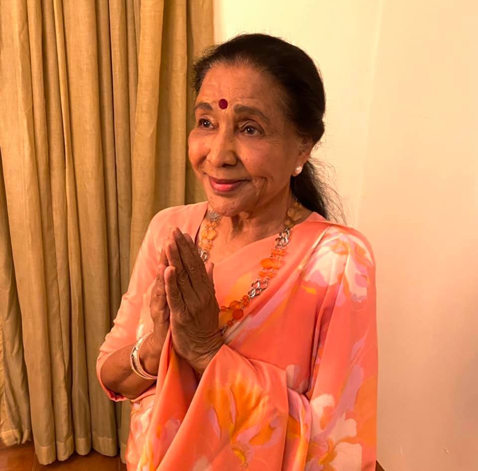 Happy Birthday Asha Bhosle:  Queen of Melody turns 90, Take a Look At Her Remarkable Music Journey