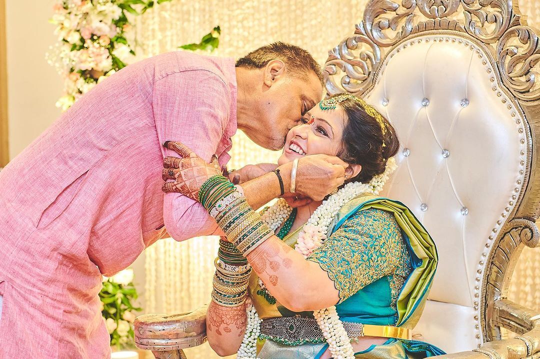 Kannada Star Ashita Chandrappa Shines at Traditional Baby Shower, Radiates Joy in Silk Saree