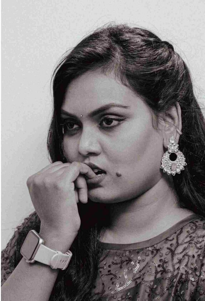 Meet The ‘Modern Silk Smitha’, Check Viral Photos