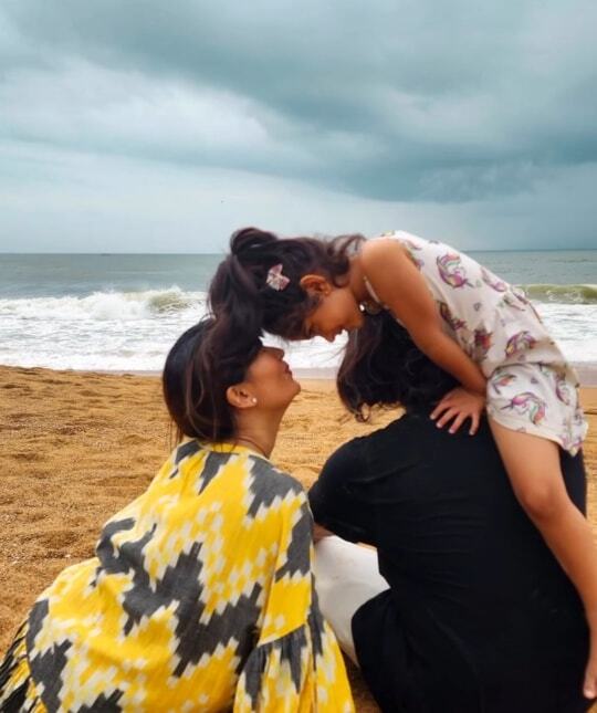Rocking Star Yash And Radhika Pandit With Their Kids Enjoy Beach Vacation; See Pics