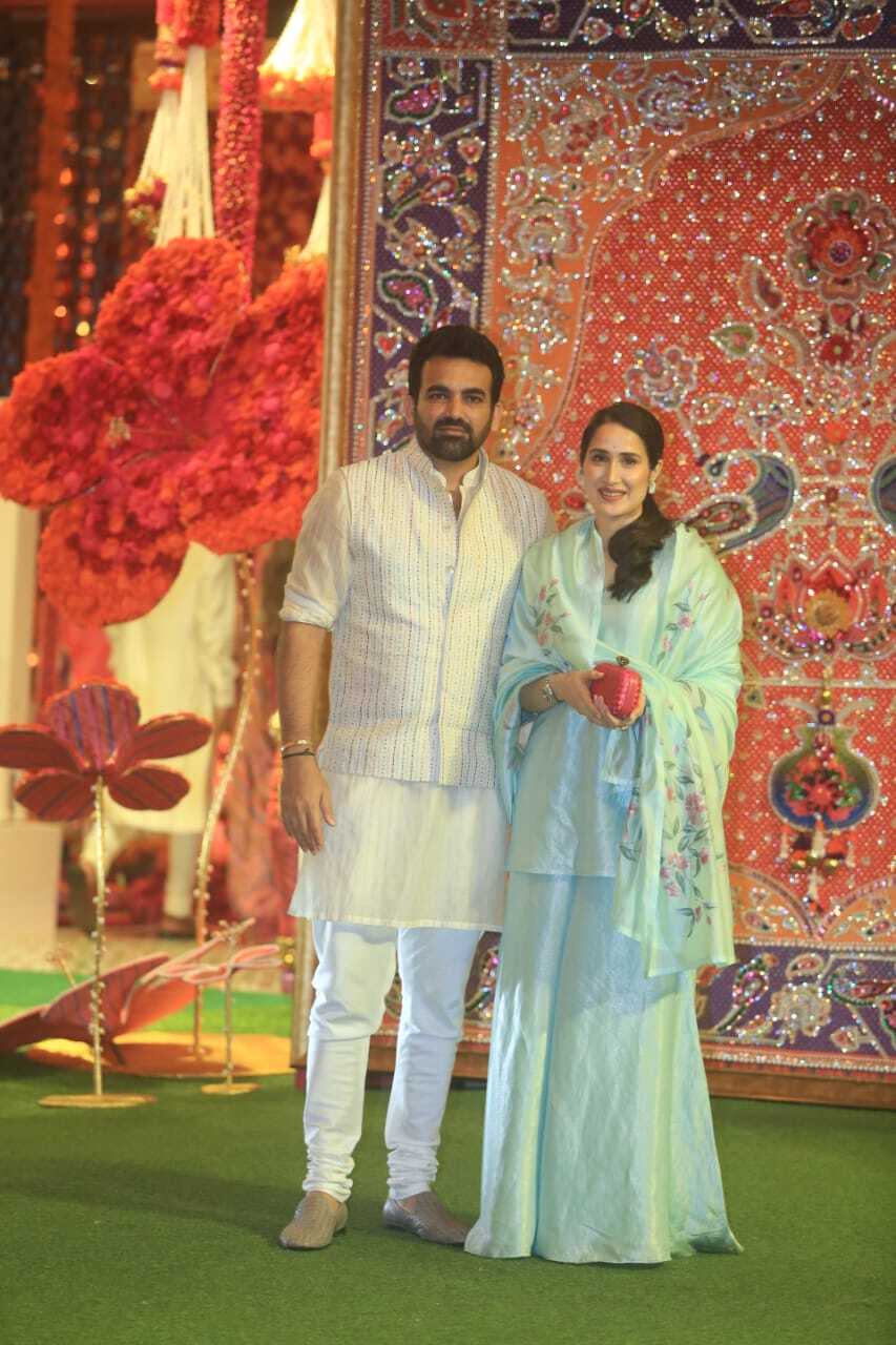 Salman Khan, Sara Ali Khan, Anil Kapoor, Rekha and other Celebs at Ambani's Ganesh Chaturthi Celebrations 2023