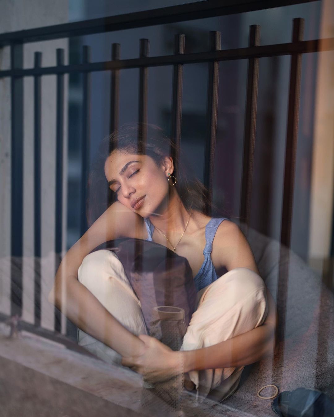 Sobhita Dhulipala: బాత్ టవల్‌లో రెచ్చిపోయిన చైతు రూమర్డ్ గర్ల్ ఫ్రెండ్... సెగలు రేపుతోందిగా!