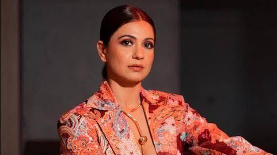 'साथ निभाना साथिया 2' की कनक का बोल्ड अवतार देख भड़के यूजर्स, एक्ट्रेस ने दिया करारा जवाब, बोलीं- 'मुझे कोई फ़र्क़ नहीं...'
