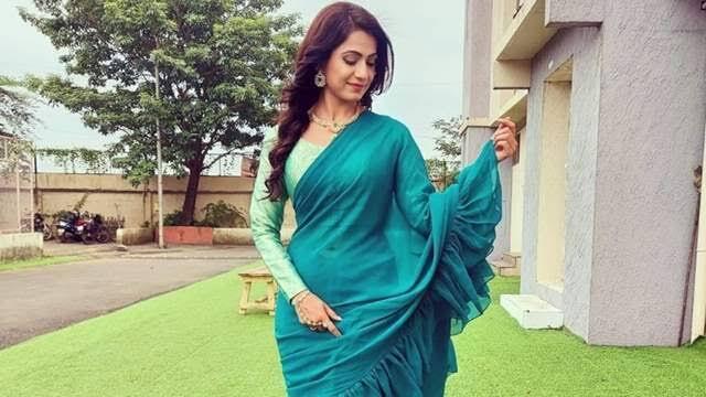 'साथ निभाना साथिया 2' की कनक का बोल्ड अवतार देख भड़के यूजर्स, एक्ट्रेस ने दिया करारा जवाब, बोलीं- 'मुझे कोई फ़र्क़ नहीं...'