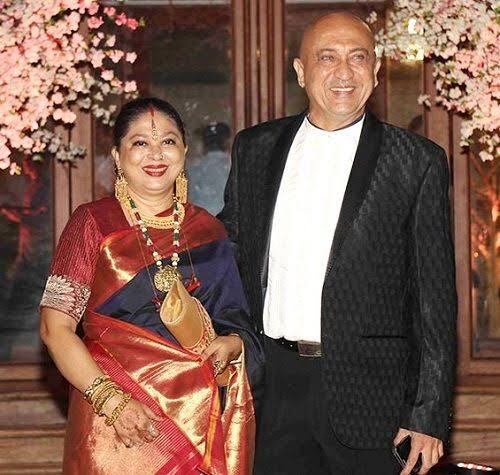 जब रेखा अपनी ही बहन के रिश्ते के हो गई थी खिलाफ, बनी थी शादी में रोढ़ा  