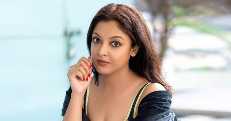 इमरान हाशमी संग इंटीमेट सीन पर एक्ट्रेस ने खोले राज़, बोलीं- 'भाई बहन जैसा रिश्ता...'