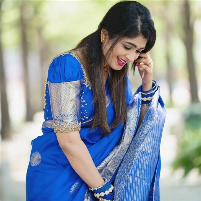 ನಟಿ ಅದಿತಿ ಪ್ರಭುದೇವ ಈ ಸೀರೆ ಲುಕ್‌ಗಳಲ್ಲಿ ನಿಮಗ್ಯಾವುದು ಇಷ್ಟ..? ಫೋಟೋಸ್ ನೋಡಿ