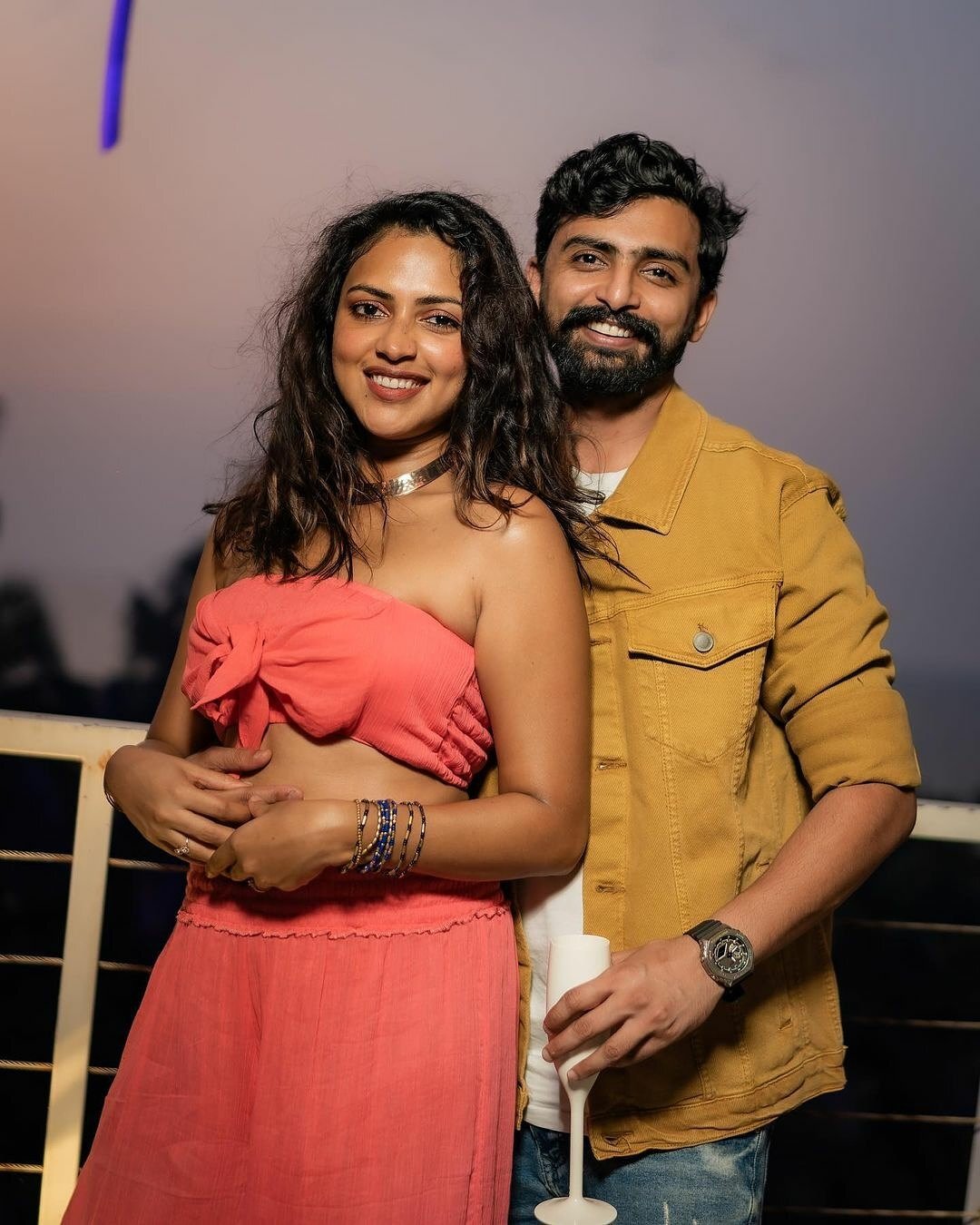 Amala Paul's Boyfriend Jagat Desai's Romantic Birthday Proposal in Goa, Pics Viral