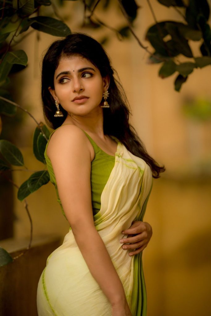 Iswarya Menon Gorgeous Saree Photoshoot, See Photos