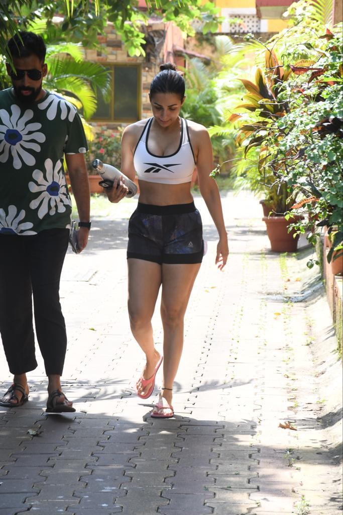 Malaika Arora का जिम लुक फिर हुआ वायरल, 49 साल की उम्र में हैं बेहद ही फिट