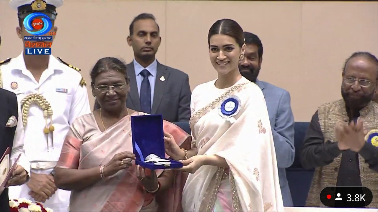 National Film Award 2023: Alia Bhatt, Kriti Sanon, Allu Arjun and Others Receive Top Honors