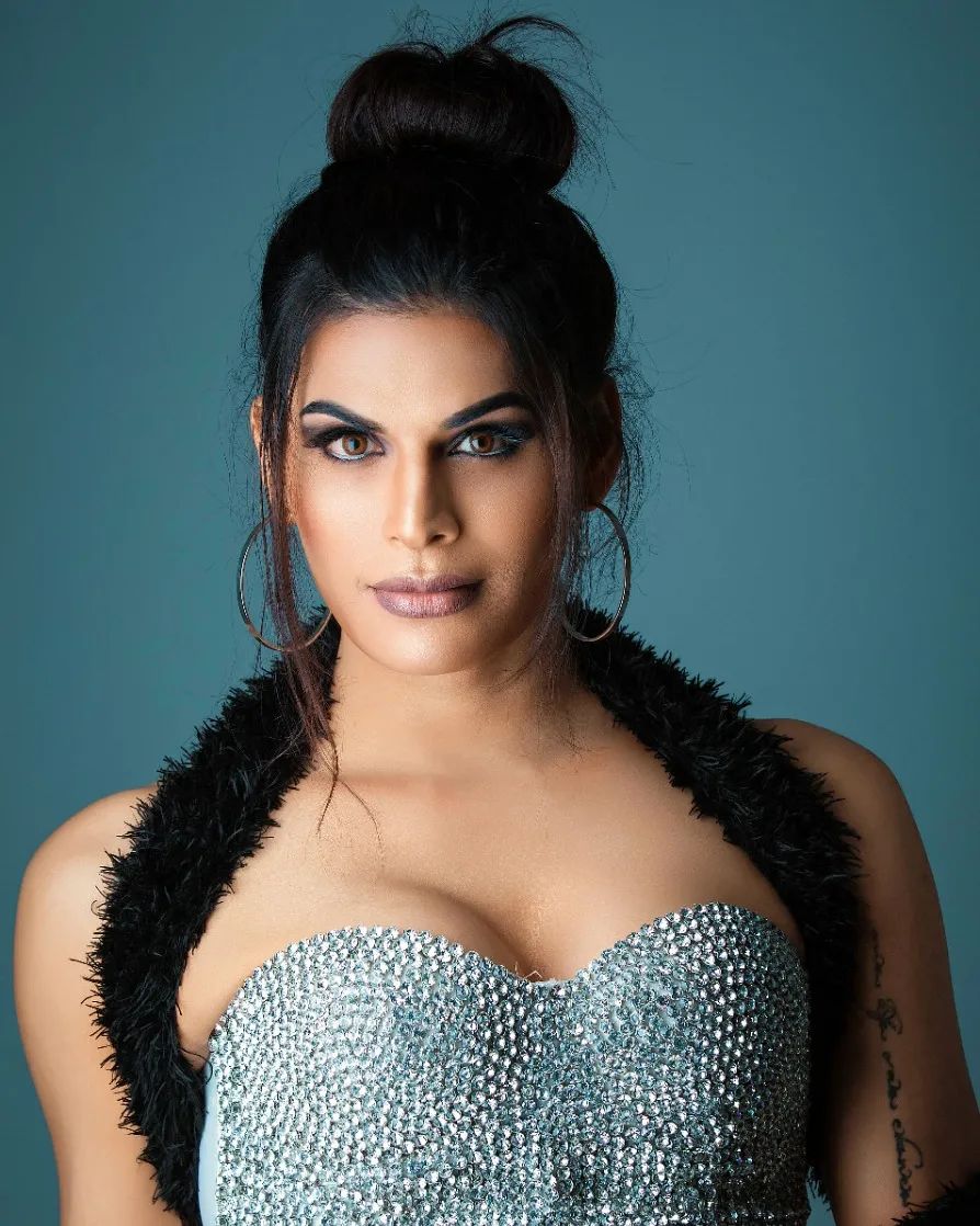 Nithu Vaanjaksshi (Bigg Boss 10 Contestant )