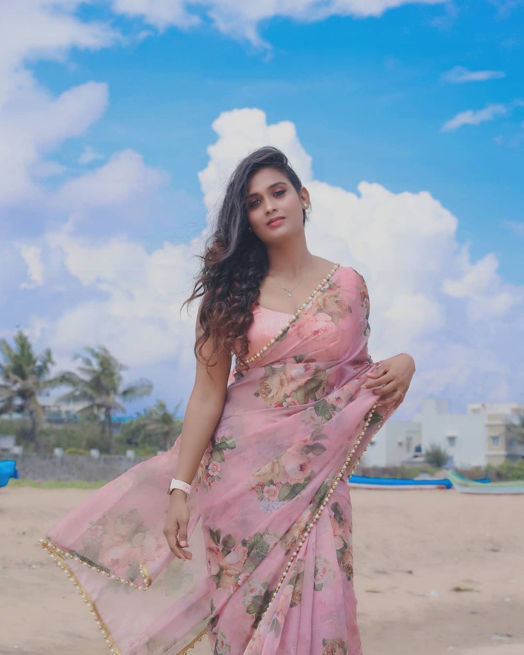 20+ Poornima Ravi Photos Find Latest HD Images, Pictures, Stills