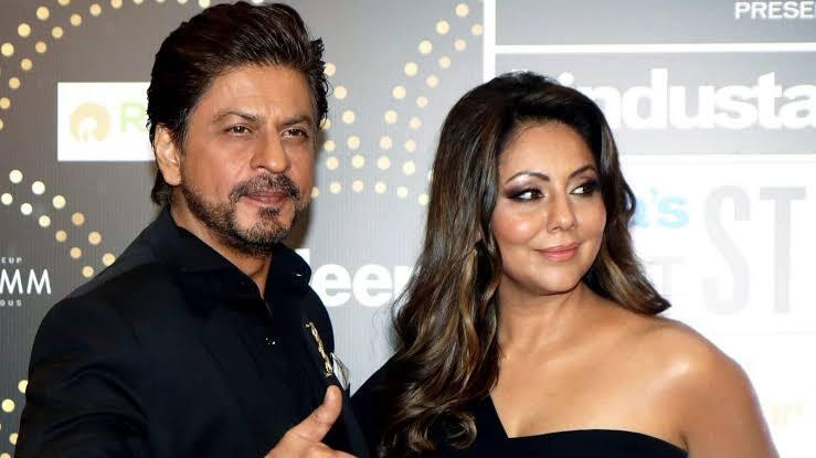 ज़ब लेबर पेन मे थी गौरी, Shahrukh Khan खींच रहे थे फोटो, बोले- 'ये बहुत ही डरावना...'