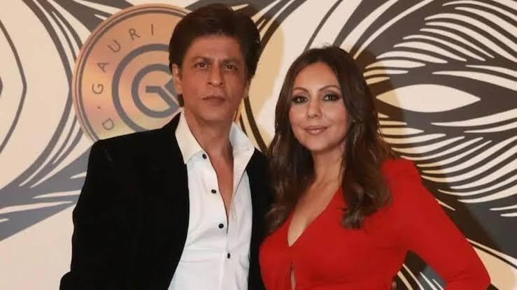 ज़ब लेबर पेन मे थी गौरी, Shahrukh Khan खींच रहे थे फोटो, बोले- 'ये बहुत ही डरावना...'