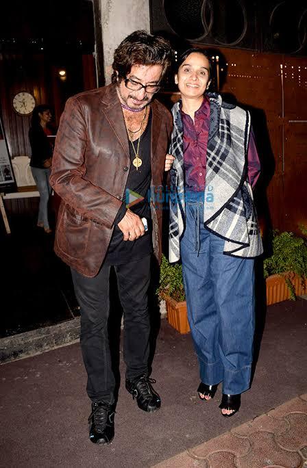 Shakti Kapoor को चाहिए थी एक घरेलू पत्नी, शादी के बाद पत्नी की एक्टिंग पर लगा दी थी रोक, बोले- 'मैं हाथ जोड़ लेता हूं...'