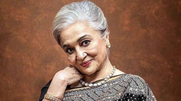 बॉलीवुड की इन अदाकाराओं के हाथों पर अभी तक नहीं रची दुल्हन की महंदी, फैन्स लगाए बैठे हैं शादी की आस