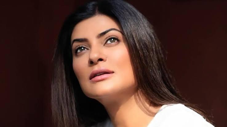 अजीबोगरीब शौक रखते हैं बॉलीवुड के ये सितारे, कोई करता है साबुन का कलेक्शन तो कोई पहनता है दो घड़ियां