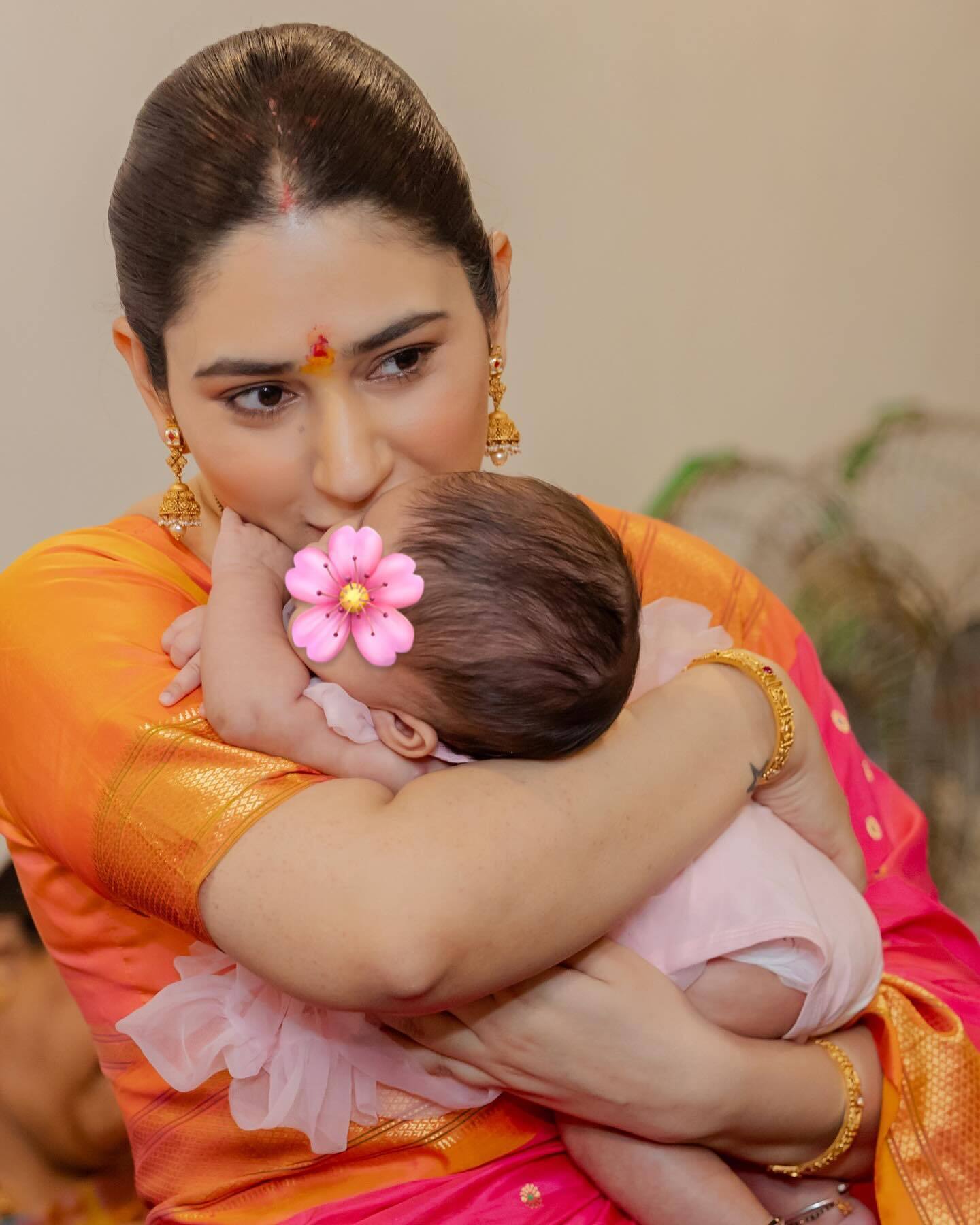 दिशा परमार और राहुल वैद्य ने रखी नन्ही परी की नामकरण सेरेमनी, फैन्स के साथ शेयर की खूबसूरत तस्वीरें 