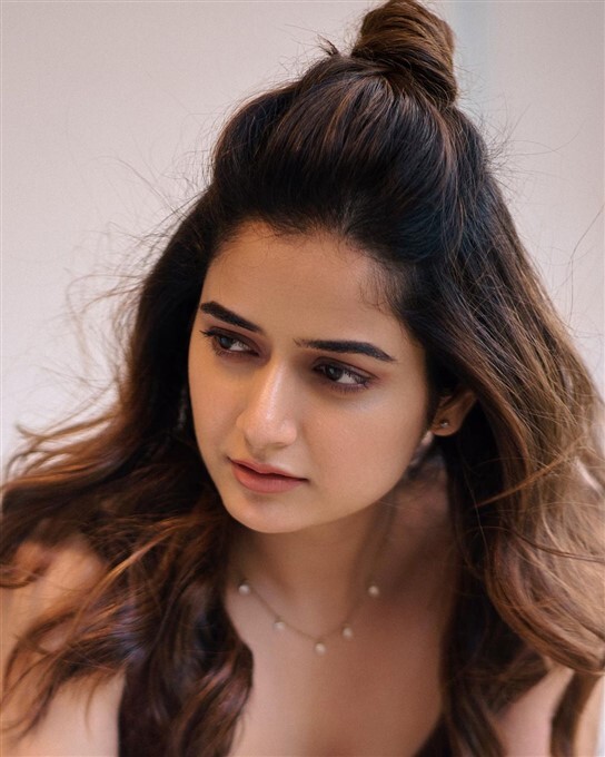 ಚುಟು ಚುಟು ಬೆಡಗಿ ಆಶಿಕಾ ರಂಗನಾಥ್ ಅವರ ಸಕತ್ ಫೋಟೋಸ್
