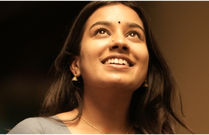 ಮೊದಲ ಸಿನಿಮಾದಲ್ಲೇ ಪಕ್ಕಾ ದೇಸಿ ಲುಕ್ ಕೊಟ್ಟು ಬಂದ ಈ ಅಪ್ಪಟ ಬೆಂಗಳೂರು ನಟಿ ಯಾರು ಗೊತ್ತಾ?