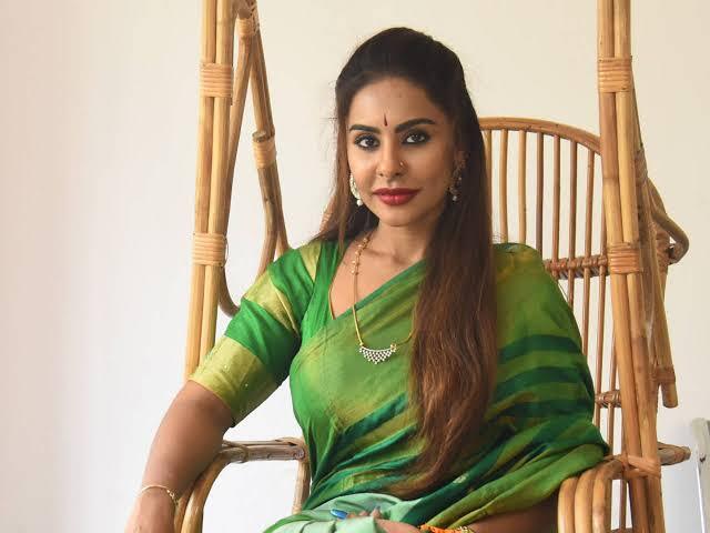 Nayanthara से लेकर Jyothika तक... इन साउथ हसीनाओं का MMS हुआ था धड़ल्ले से वायरल, मचा था जमकर बवाल 