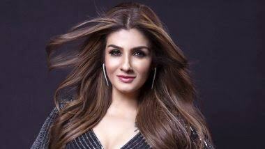 ज़ब फ़िल्म के सेट पर Raveena Tandon को घूर-घूरकर देख रहे थे Ranveer Singh, एक्ट्रेस ने दिखाया बाहर का रास्ता
